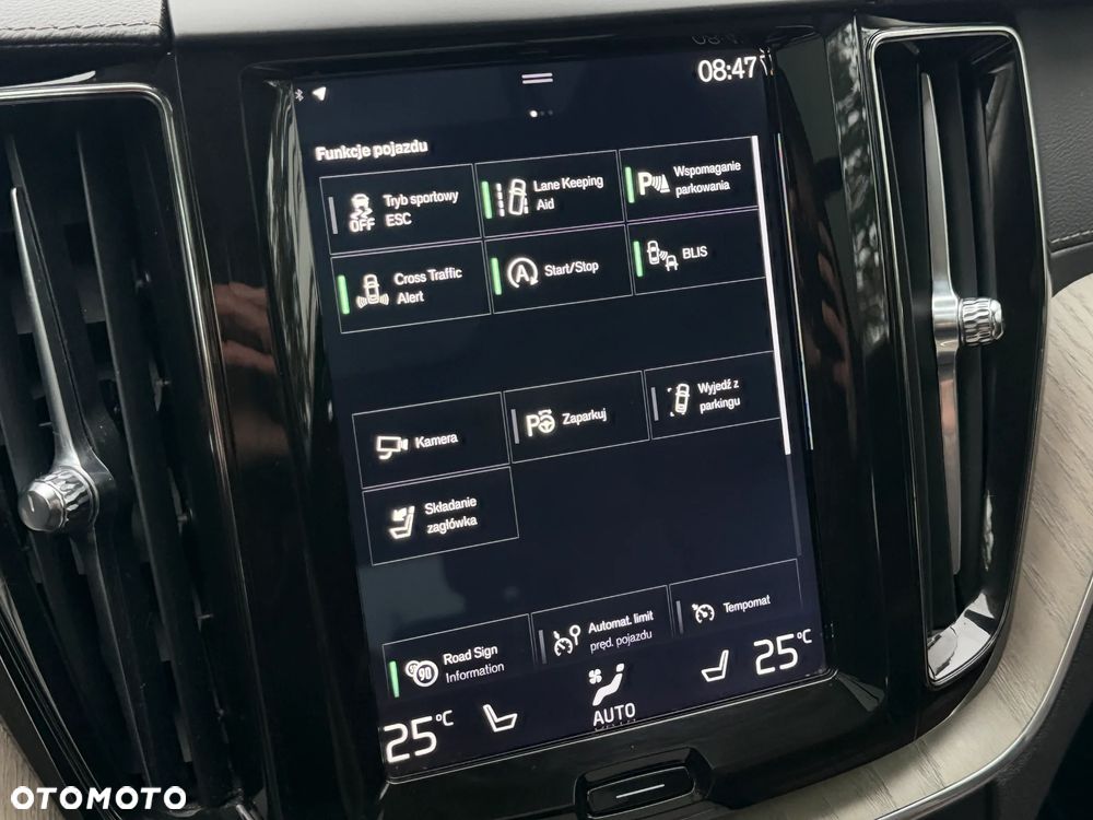 Volvo XC 60 D4 SCR Inscription - 19