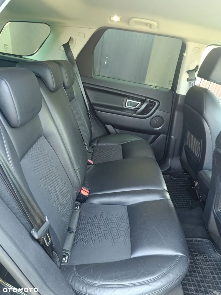 Land Rover Discovery Sport TD4 Dynamic - 11