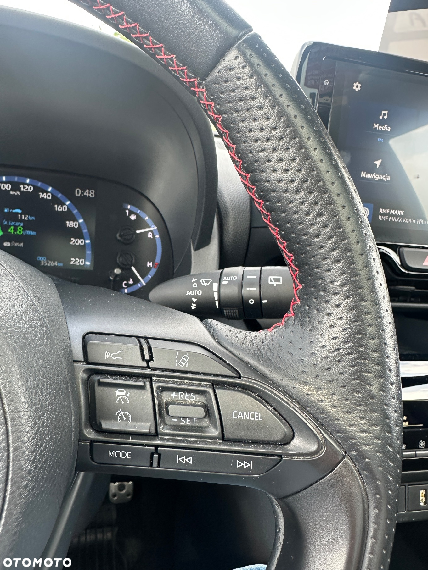 Toyota Yaris Cross Hybrid 130 1.5 VVT-i GR Sport - 25