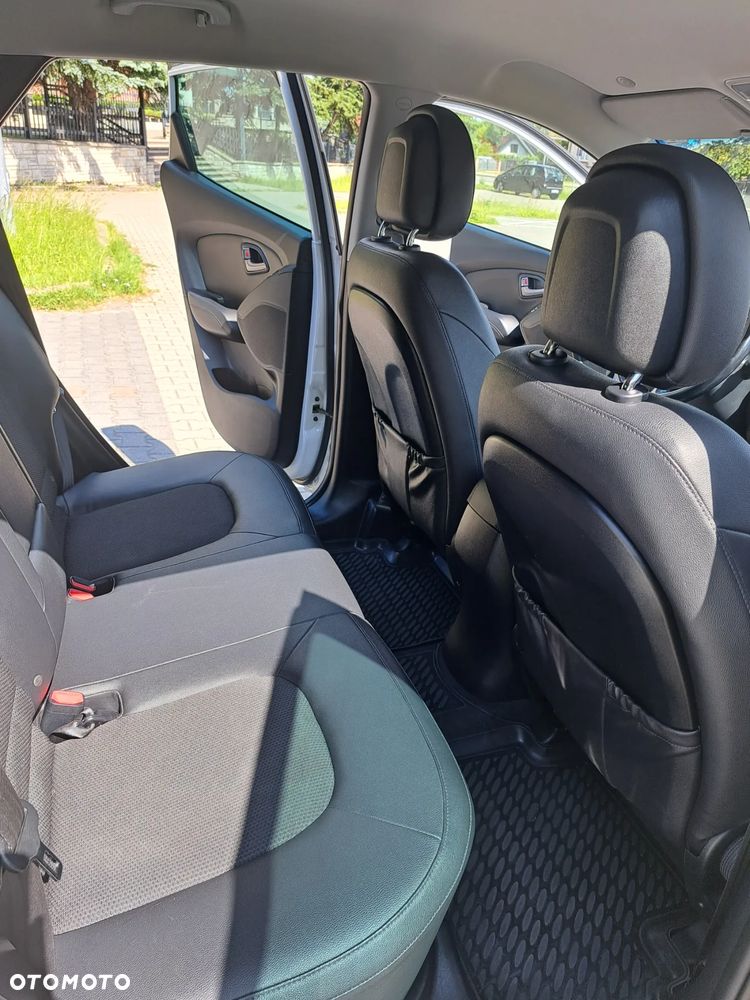 Hyundai ix35 2.0 CRDi Premium 4WD - 19