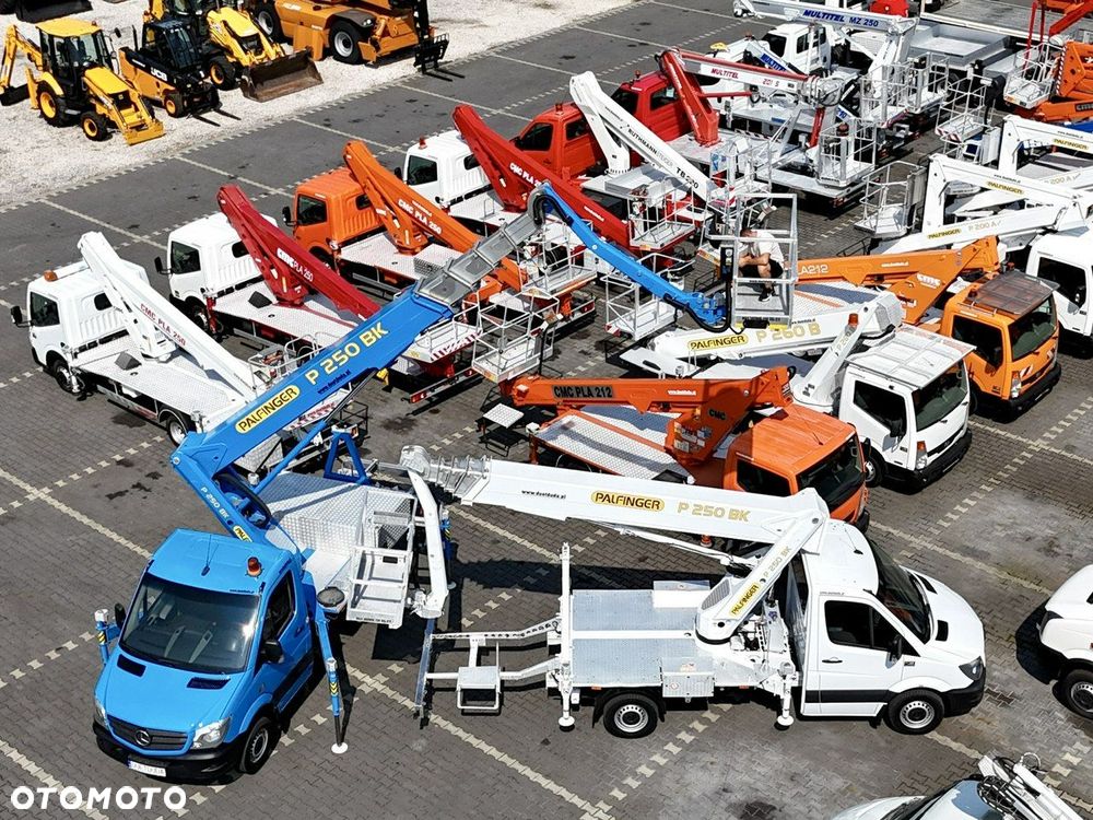 Mercedes-Benz Sprinter - 5