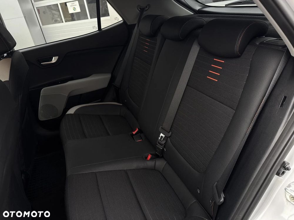 Kia Stonic 1.4 L - 16