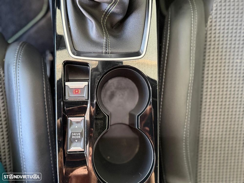 Peugeot 208 1.5 BlueHDi GT - 14