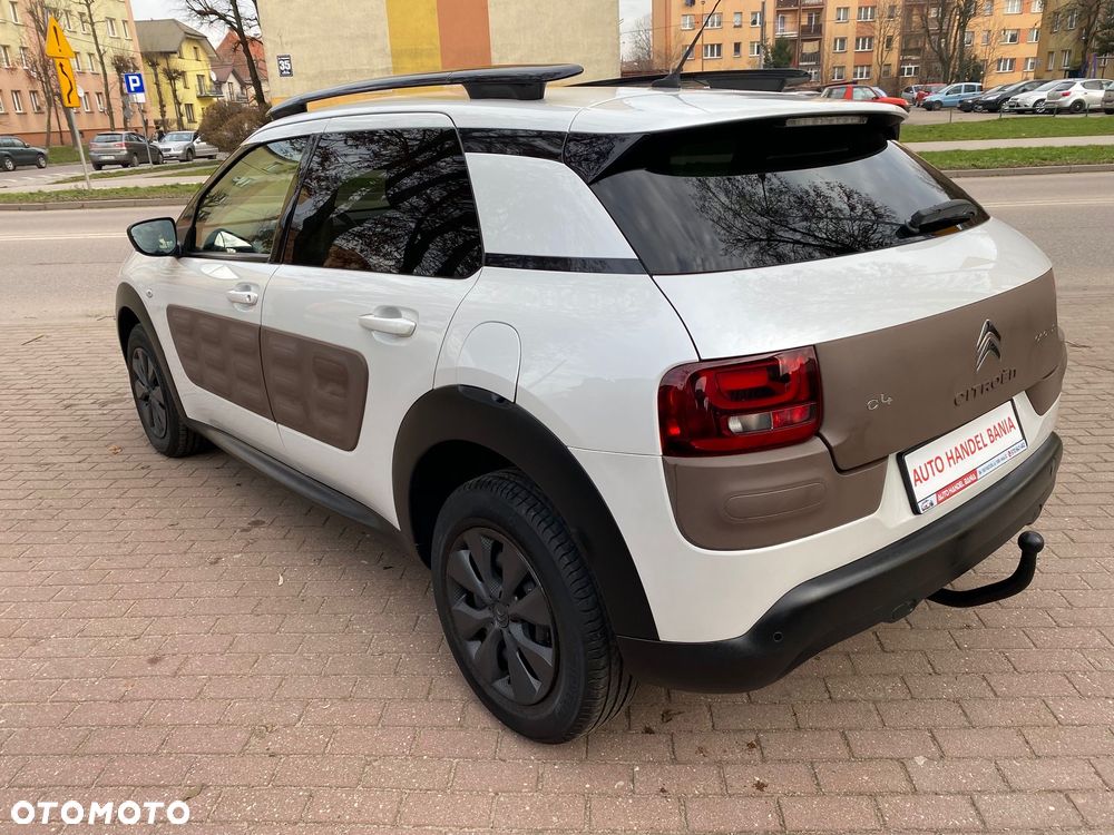 Citroën C4 Cactus BlueHDi 100 Stop&Start Live - 26