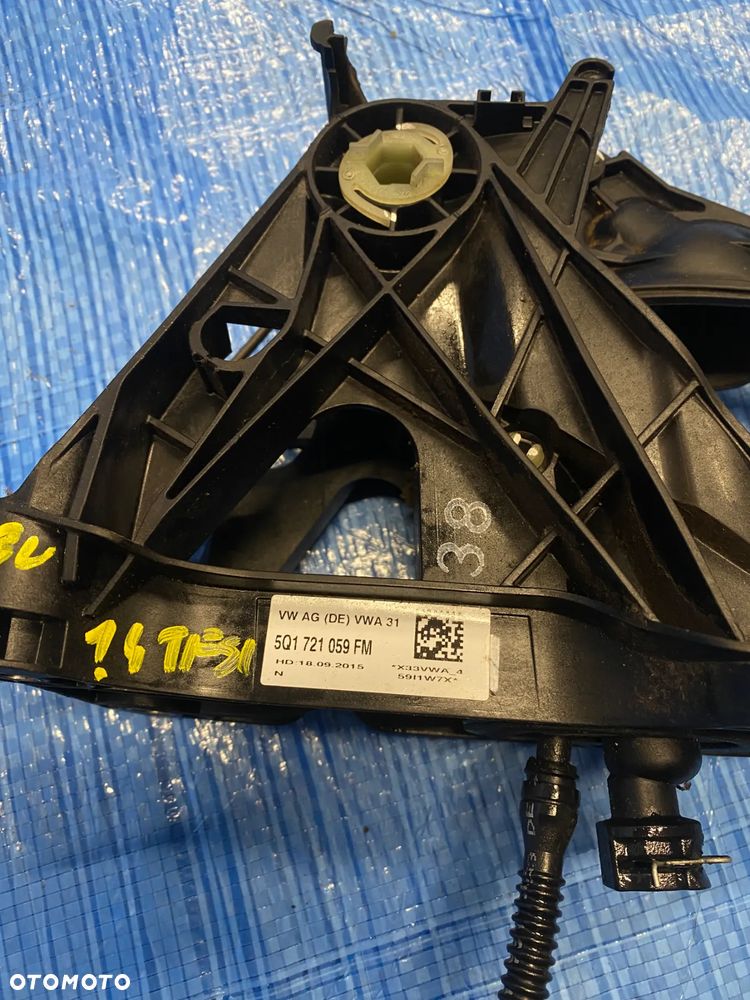 PEDAŁ SPRZĘGŁA STELAŻ VW GOLF VII ; AUDI A3 8V 1.4TFSI  5Q1721059FM - 5