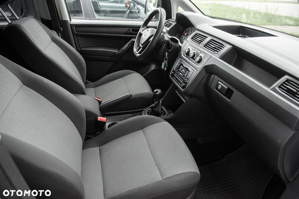 Volkswagen Caddy - 22