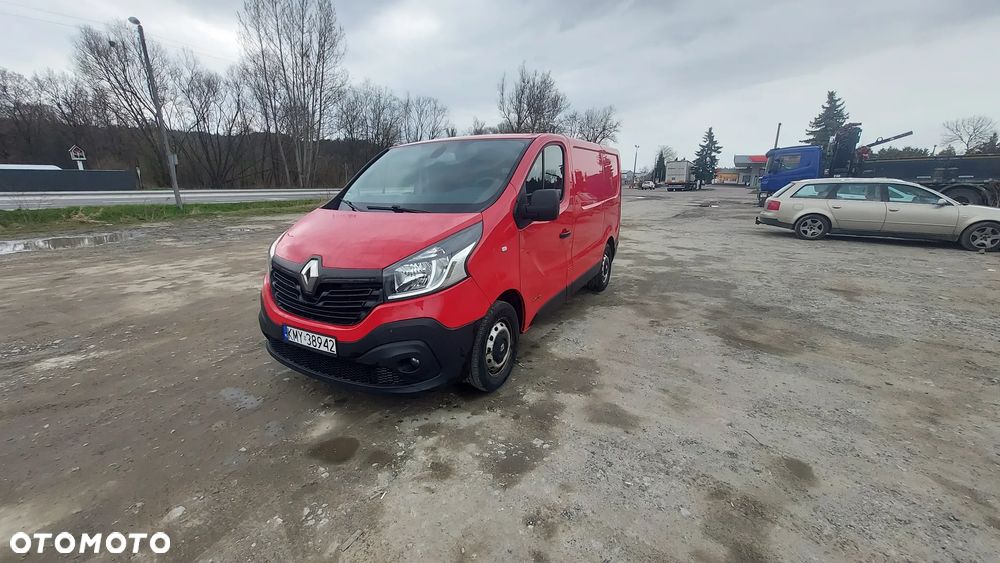 Renault TRAFIC - 1