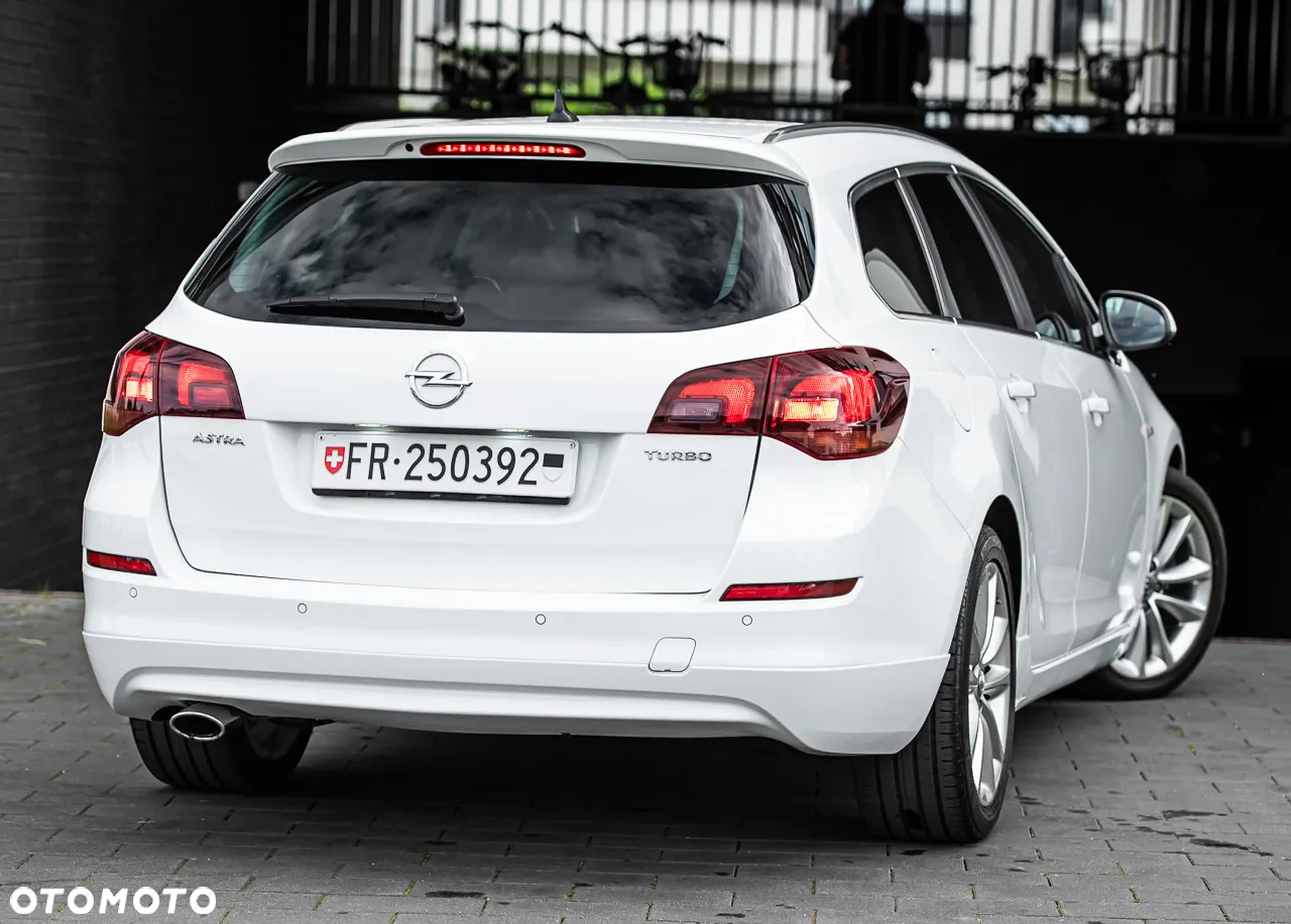 Opel Astra - 12