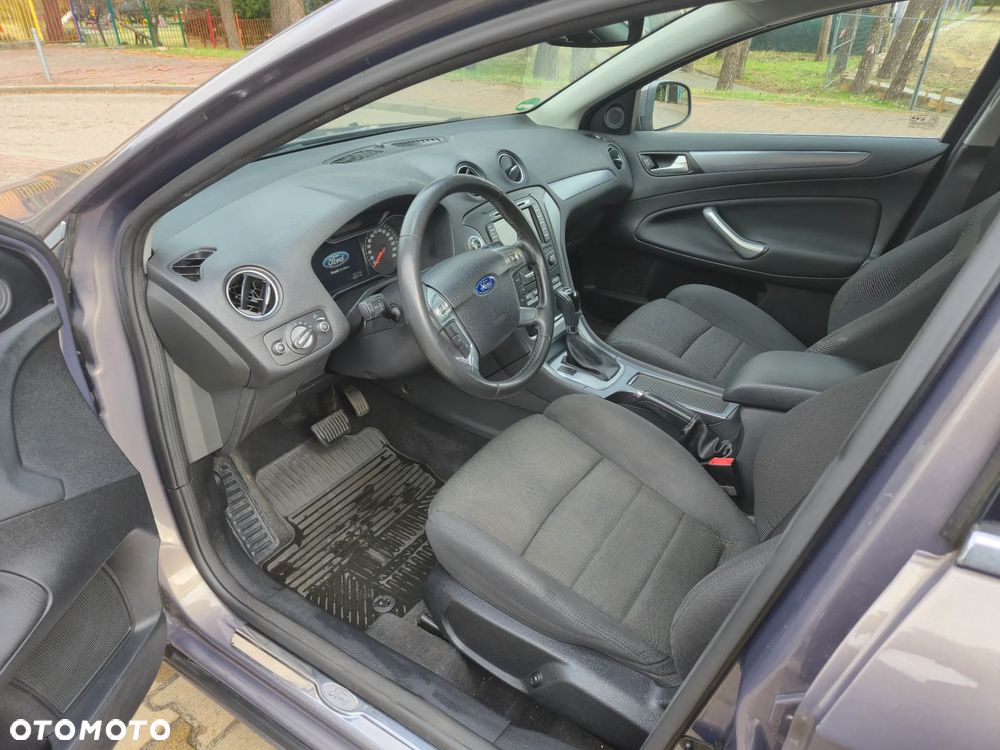 Ford Mondeo 2.0 TDCi Titanium - 8