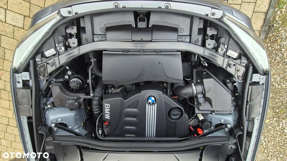 BMW X1 xDrive20d - 34