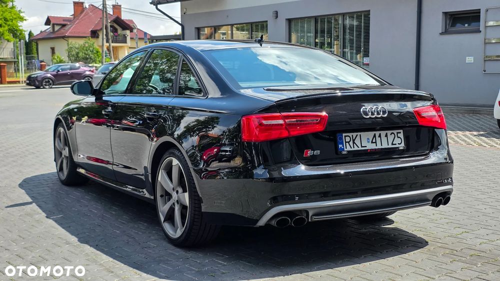 Audi S6 Limousine - 10