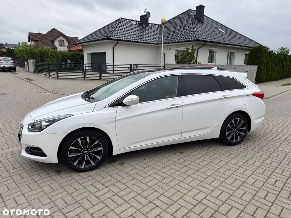 Hyundai i40 Kombi blue 1.7 CRDi Premium - 9