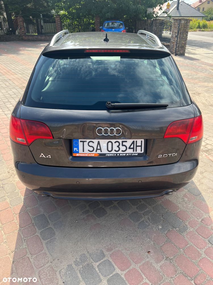 Audi A4 Avant 2.0 TDI DPF - 4
