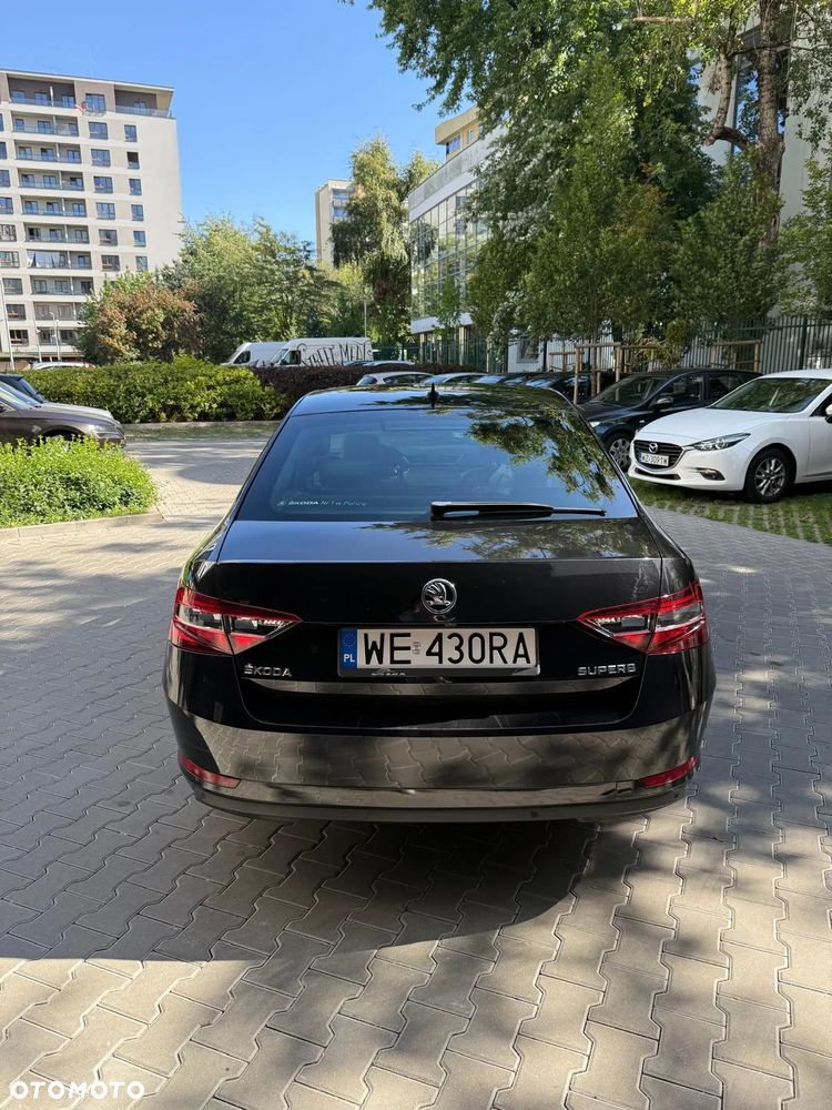 Skoda Superb 2.0 TSI L&K DSG - 5