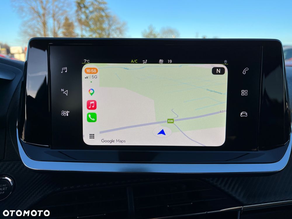 Peugeot 2008 1.5 BlueHDi Allure Pack S&S EAT8 - 19