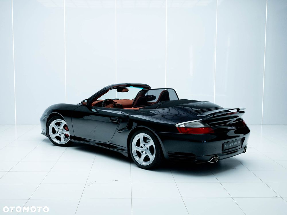 Porsche 911 - 12