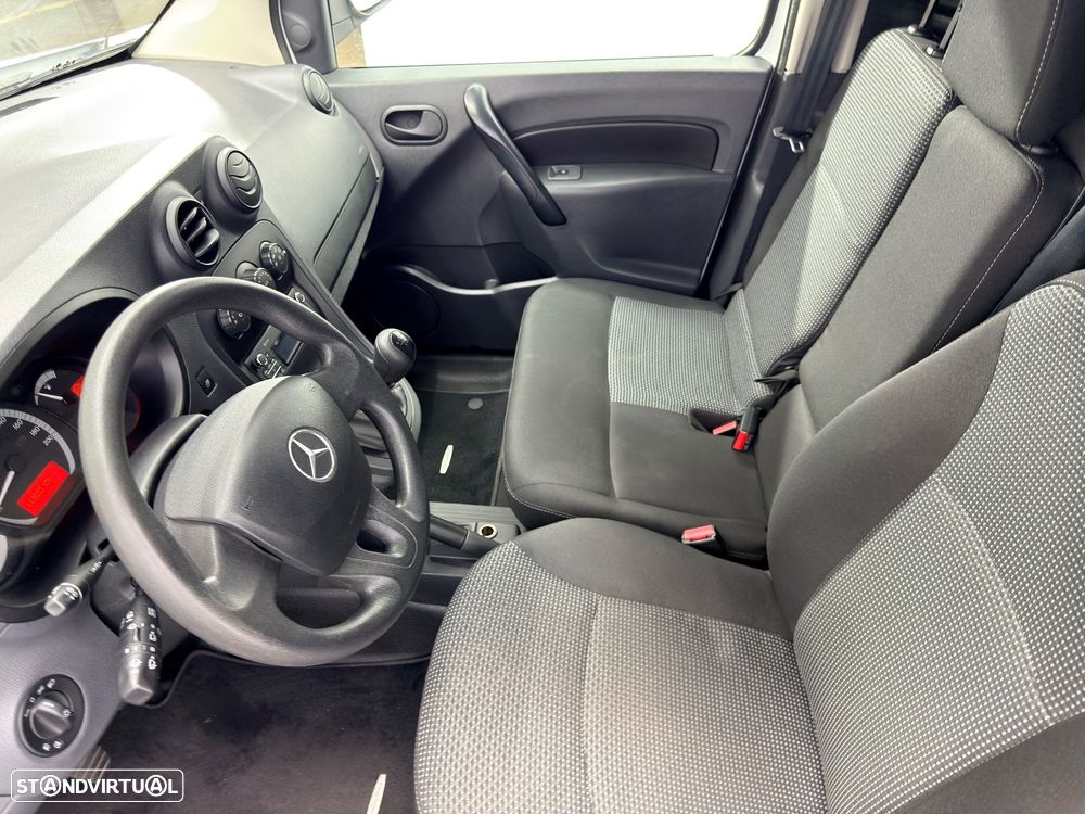 Citroën BERLINGO 1,5 HDI 3 LUGARES - 13