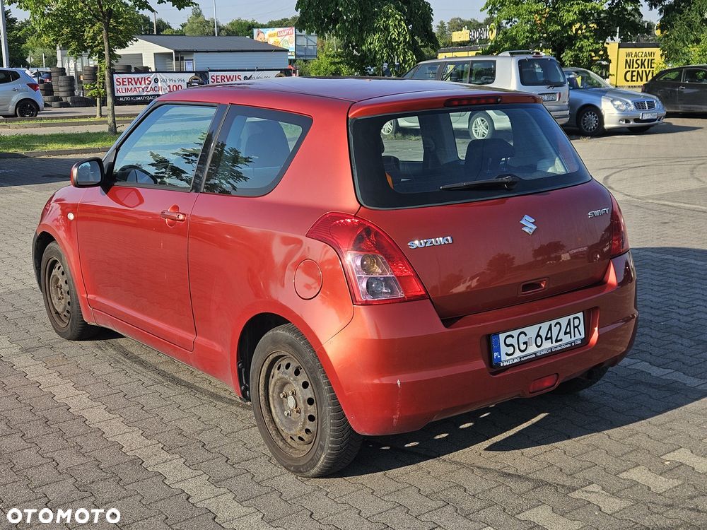 Suzuki Swift - 6
