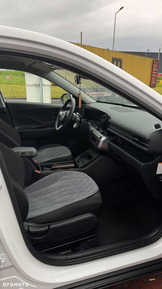 Hyundai Kona 1.6 GDI Hybrid Smart DCT - 23