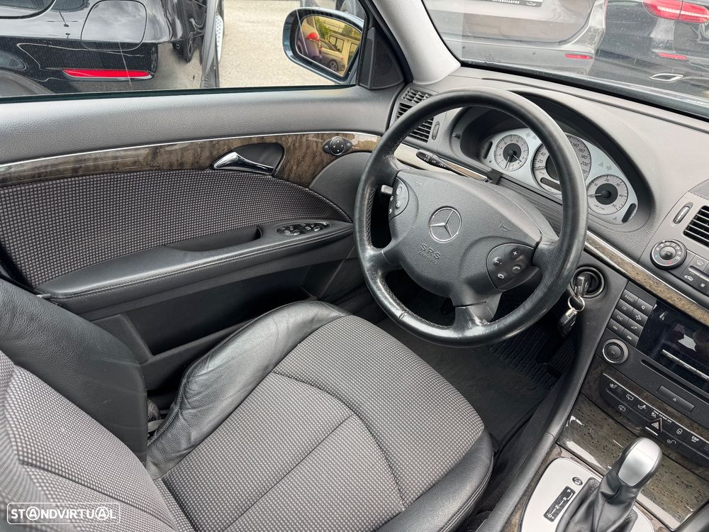 Mercedes-Benz E 220 CDi Avantgarde Aut. - 12