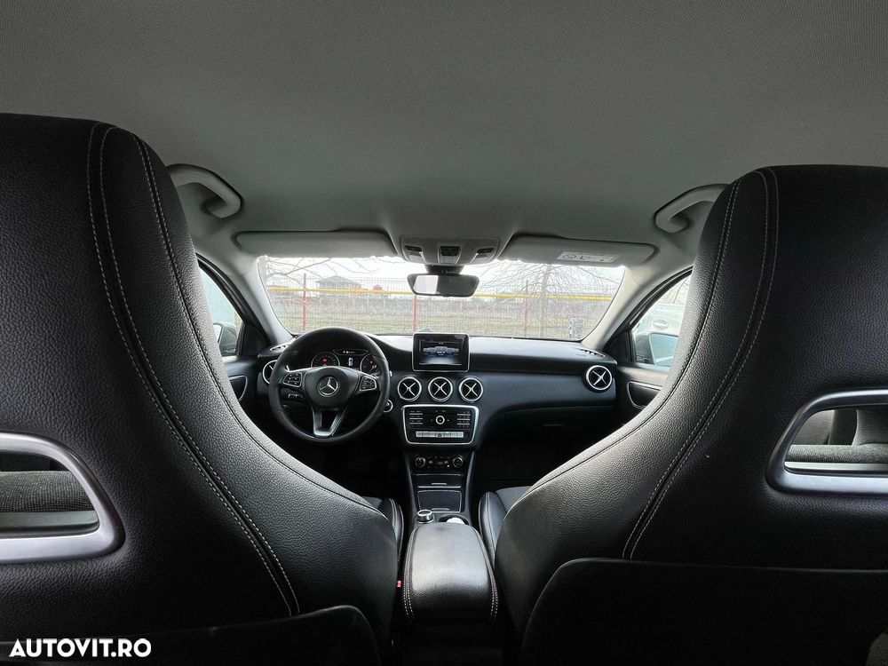 MERCEDES-BENZ A-Class 2018 — imagine 7