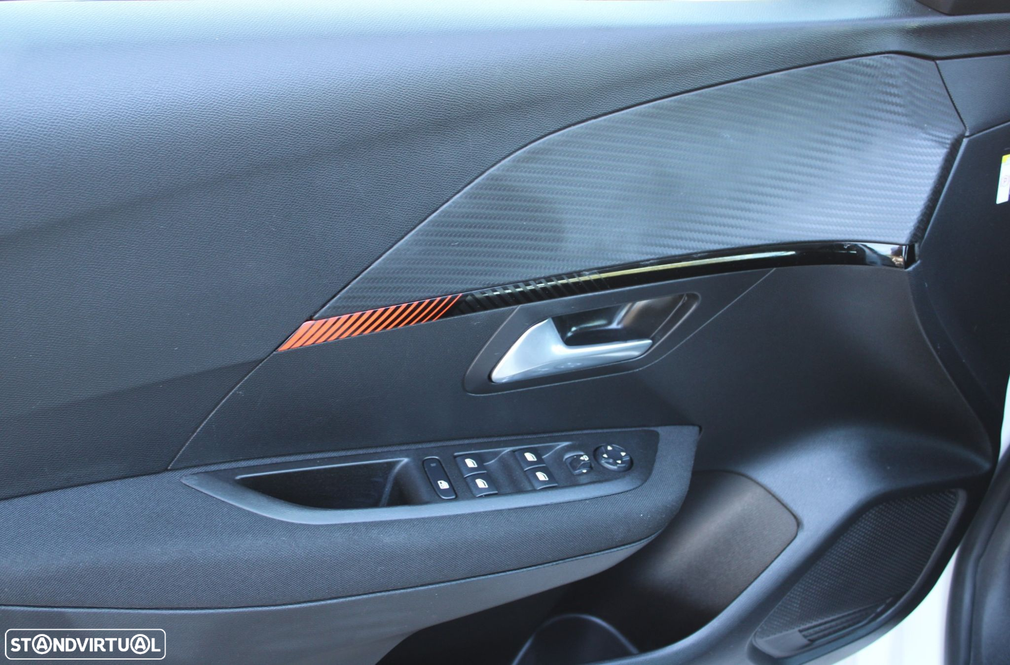 Peugeot e-208 50 kWh Active Pack - 16