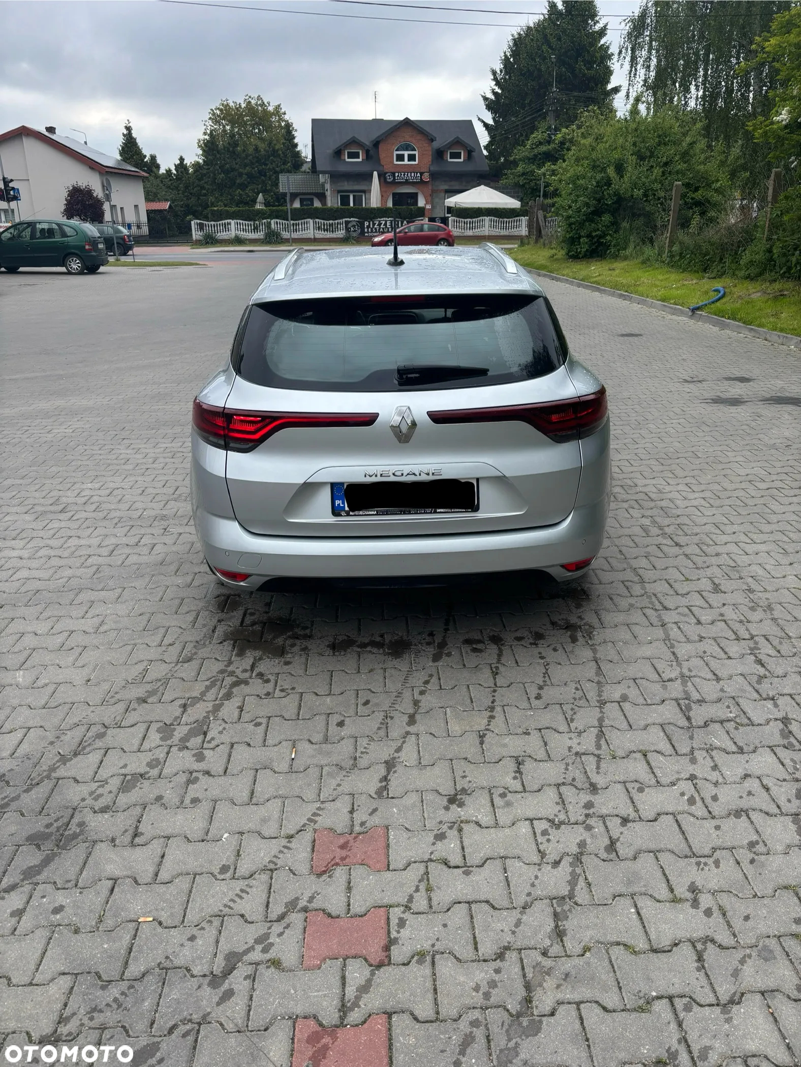 Renault Megane 1.5 Blue dCi Intens - 7