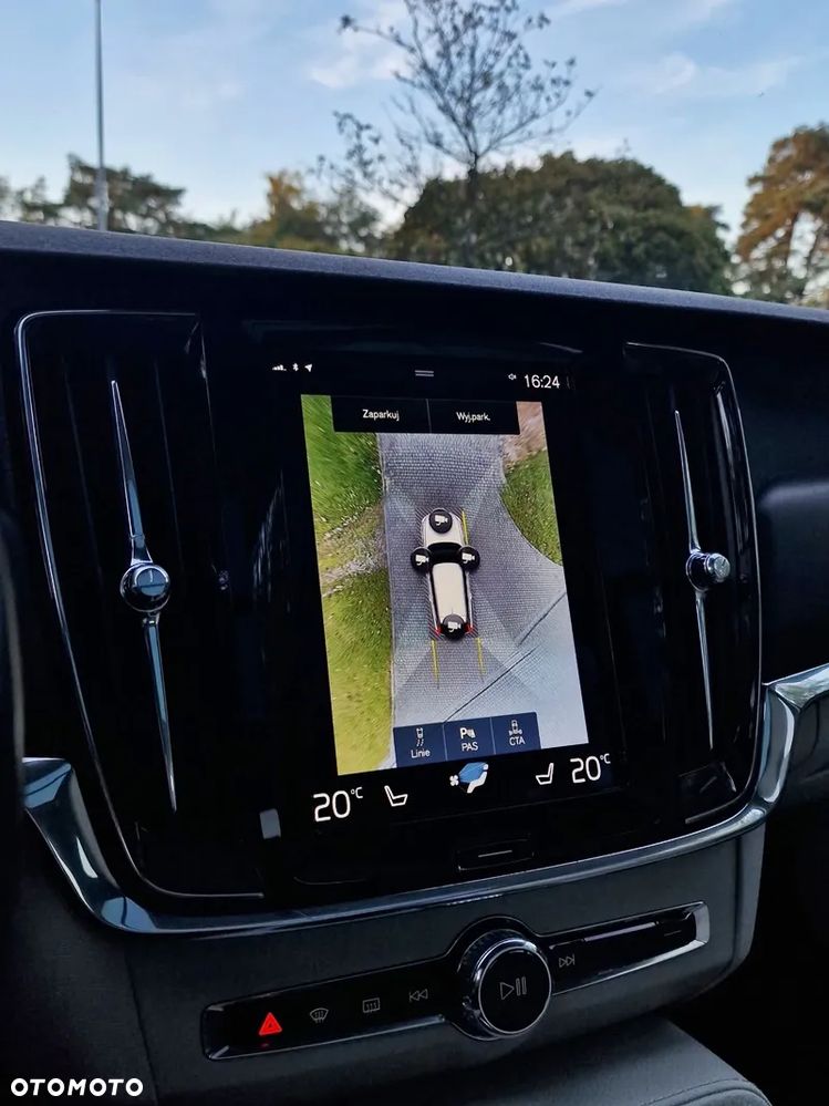 Volvo V90 T6 AWD Momentum - 22