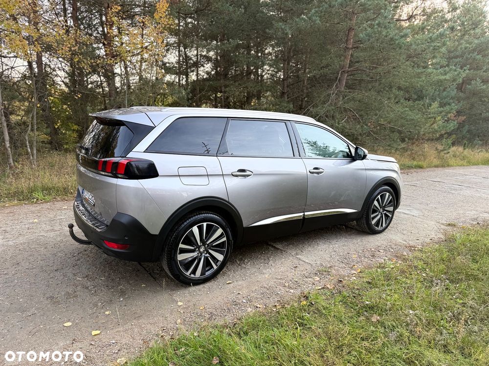 Peugeot 5008 2018 photo 3