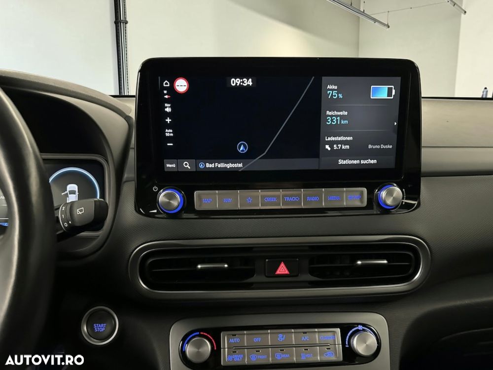 Hyundai KONA Premium - 7