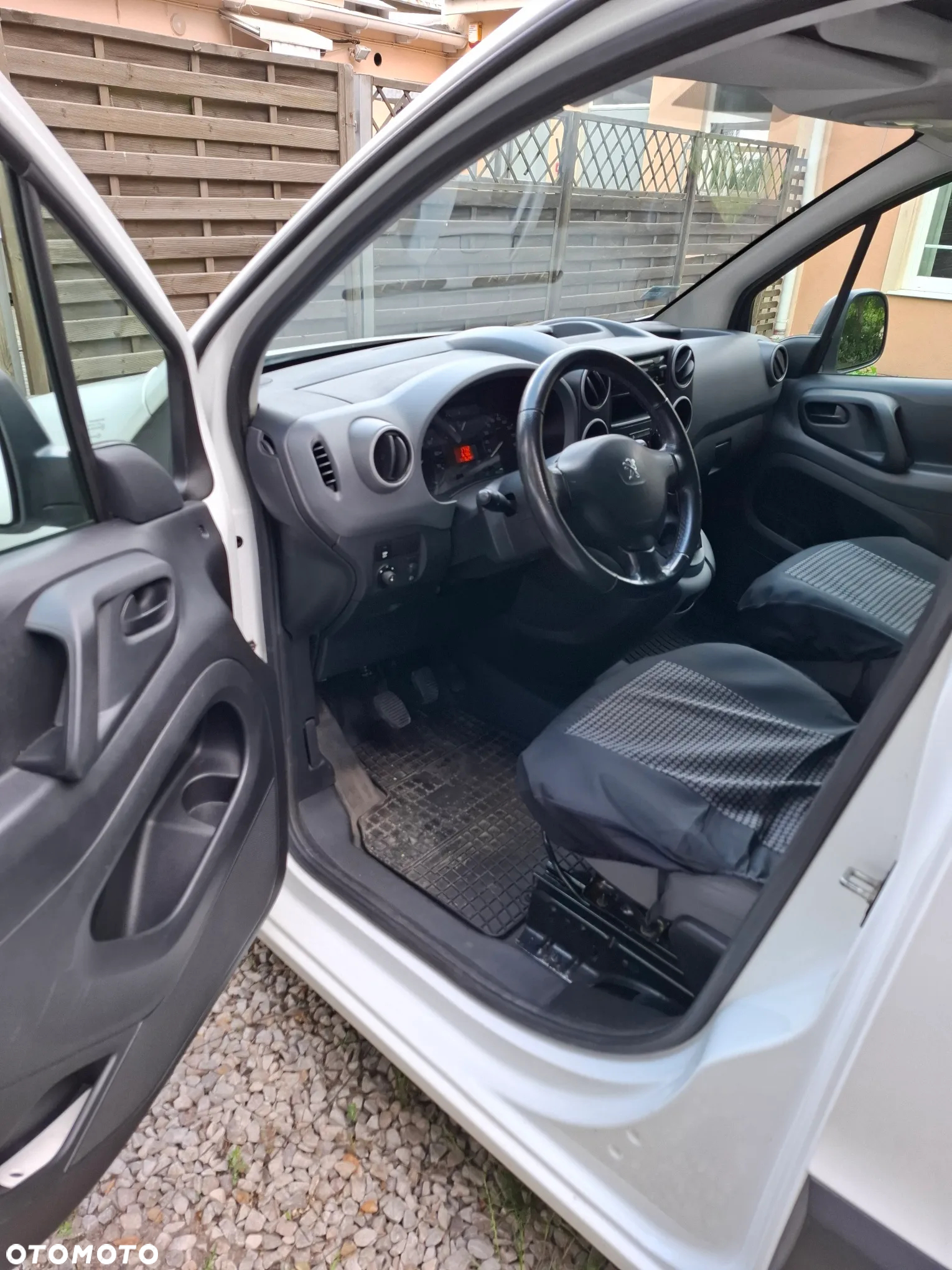 Peugeot PARTNER - 10