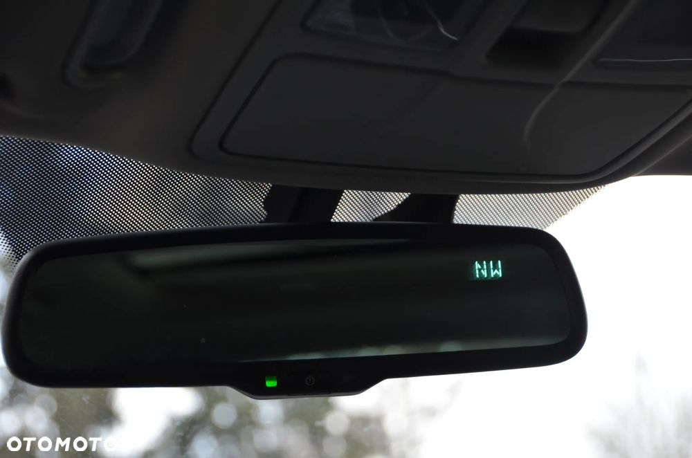 Hyundai ix35 2.0 CRDi Premium 4WD - 35