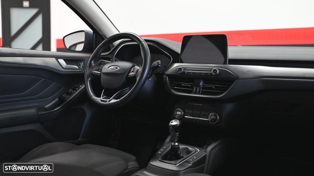 Ford Focus 1.5 TDCi EcoBlue Titanium - 49
