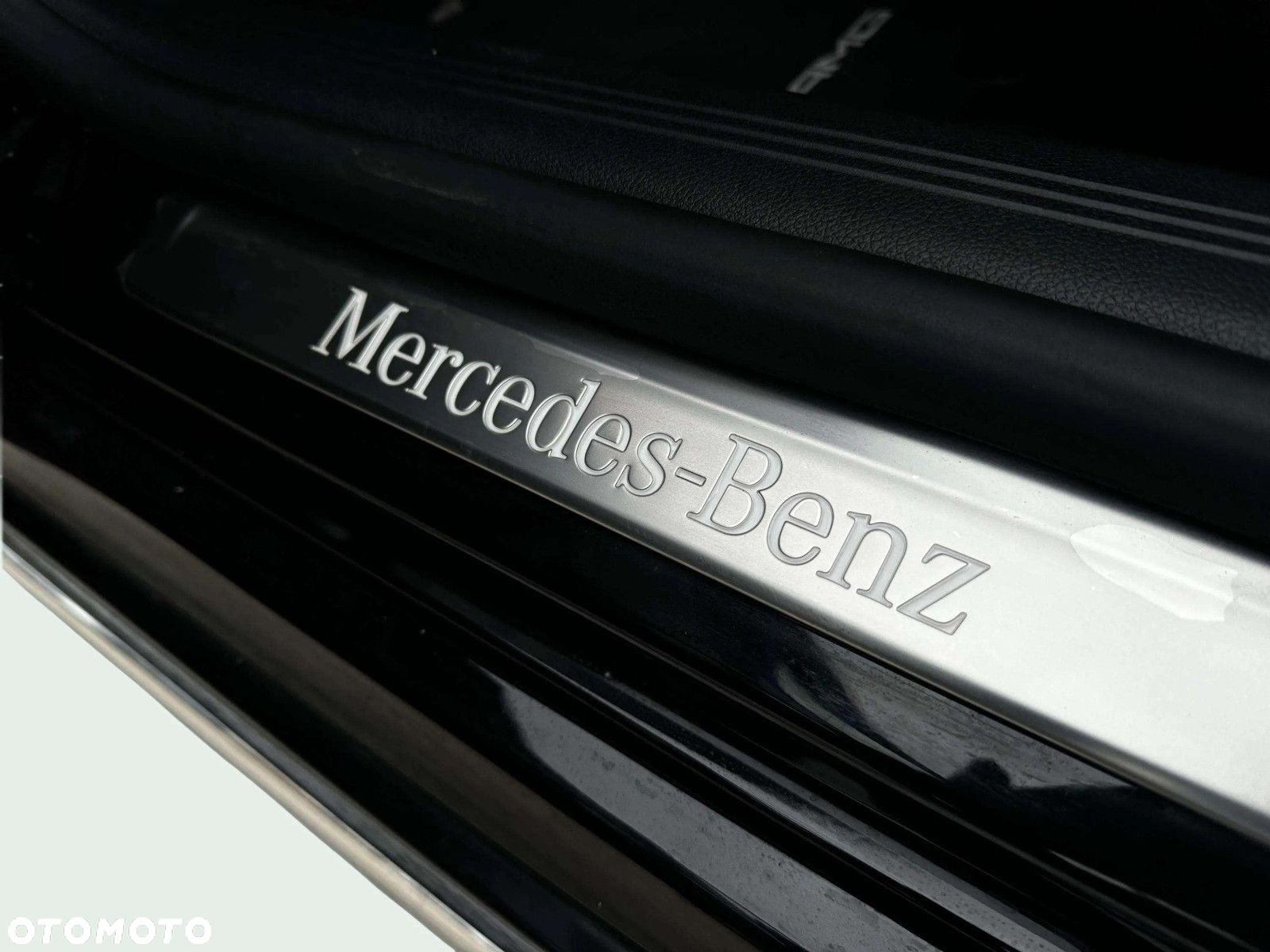 Mercedes-Benz Klasa E - 23