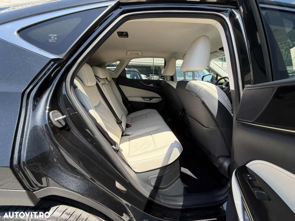 Lexus Seria NX 350h AWD 2.5 TNGA HV 25H CVT Executive - 19