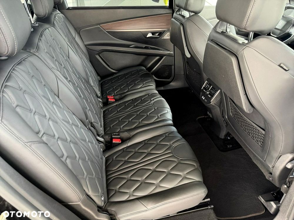 Peugeot 5008 - 28