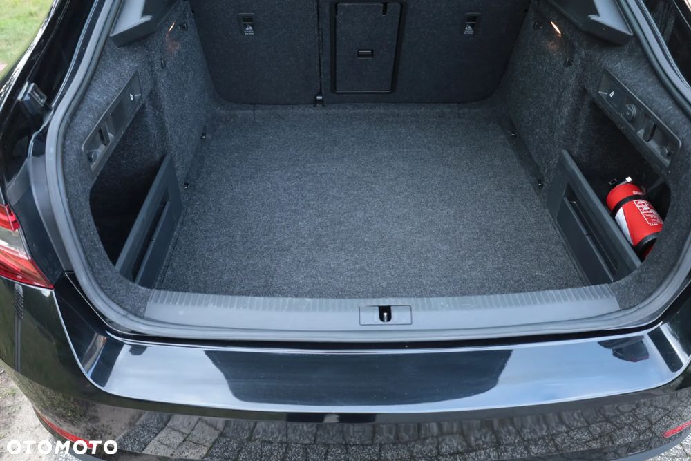 Skoda Superb 1.8 TSI Ambition - 25