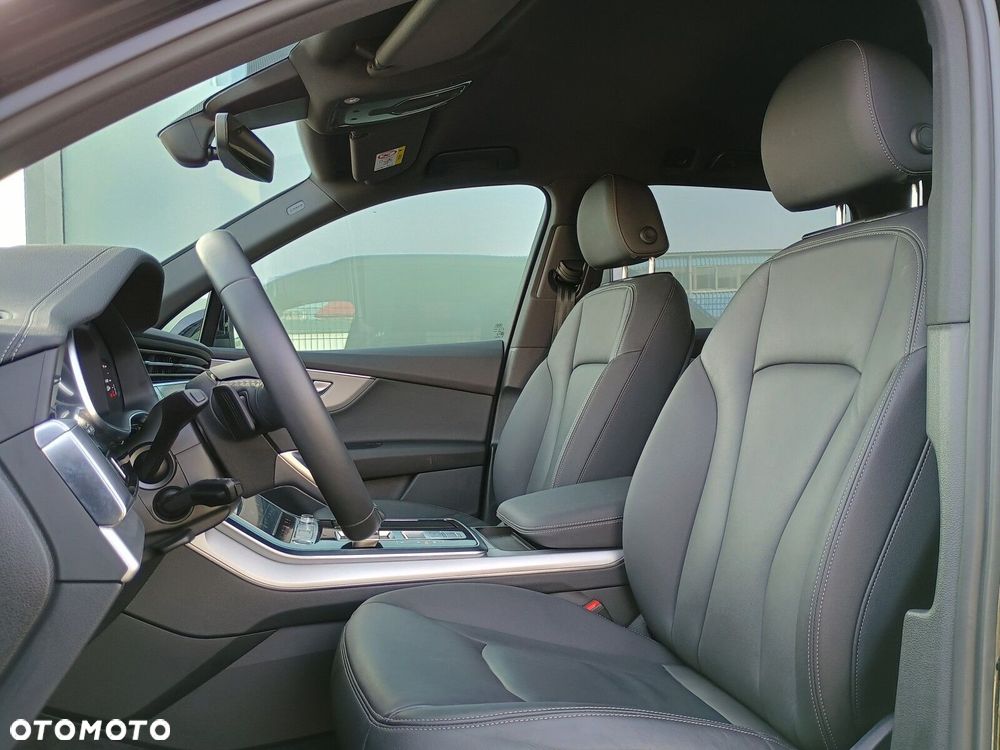 Audi Q7 - 24