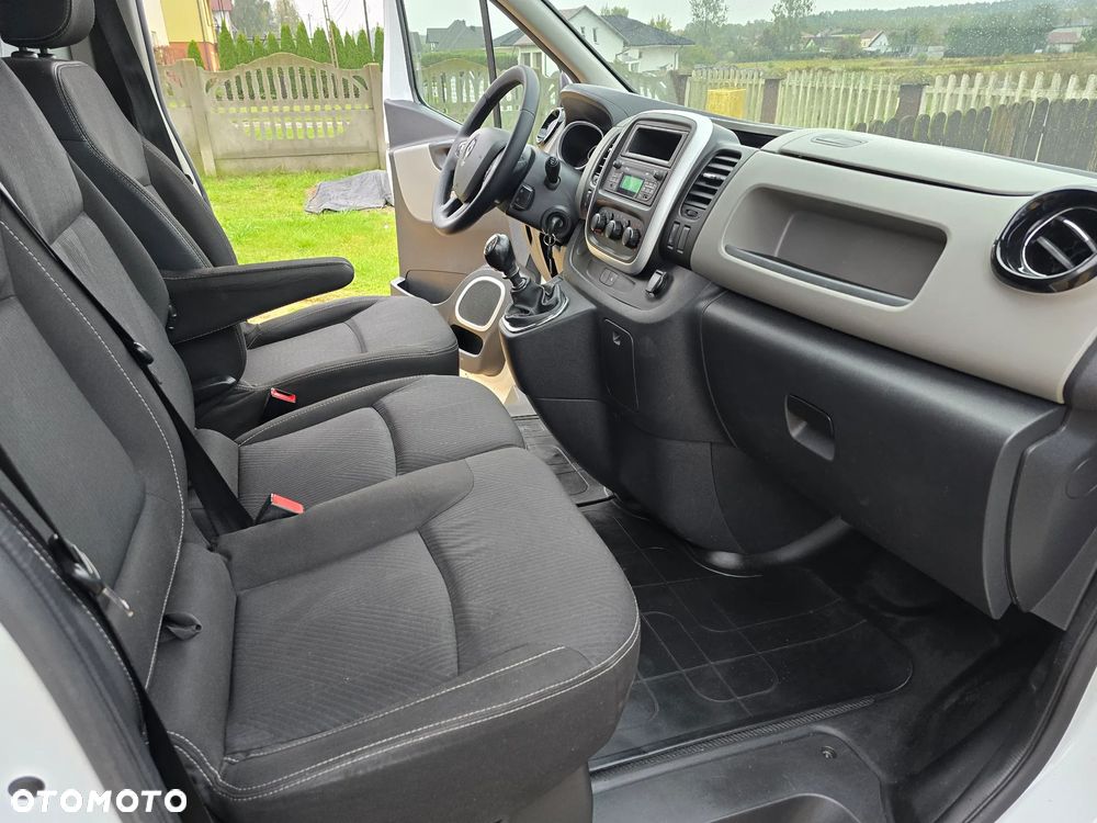 Renault TRAFIC - 18