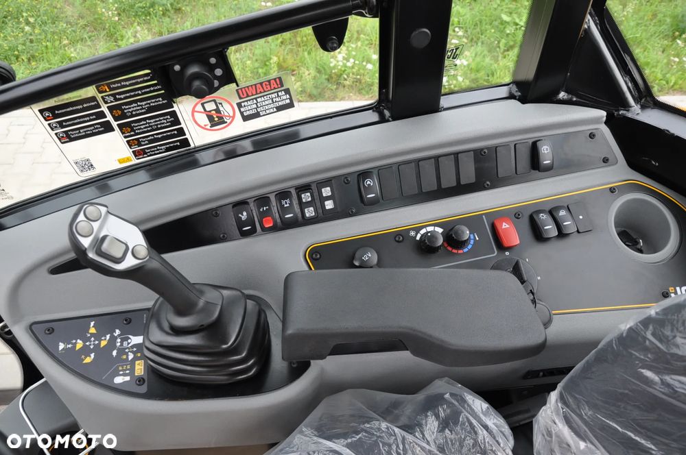 JCB WLS 409 SV FABRYCZNIE NOWA ! DOSTĘPNA OD RĘKI ! WIDŁY DO PALET SZYBKOZŁĄCZE HYDRAULICZNE - 9