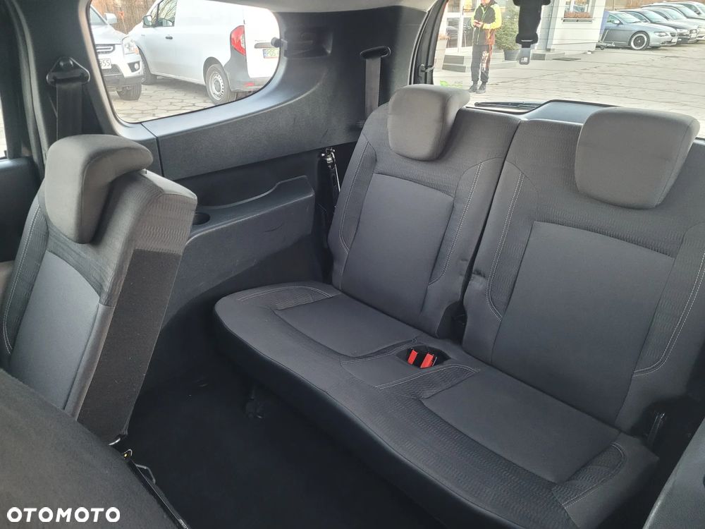 Dacia Lodgy dCi 110 Comfort - 22
