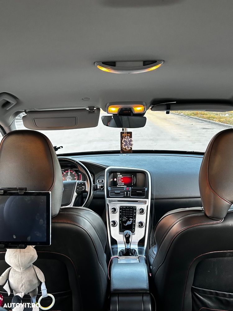 Volvo XC 60 - 12