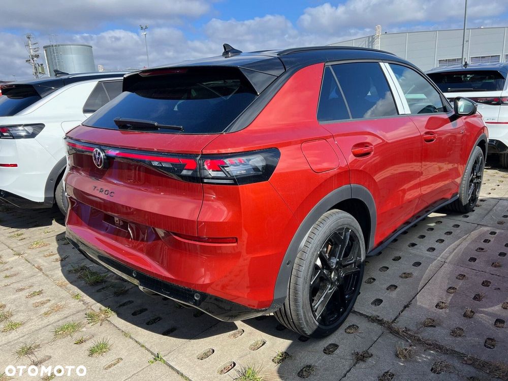 Volkswagen T-Roc - 3