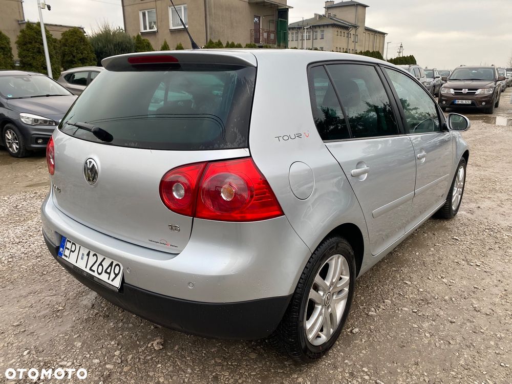Volkswagen Golf 1.6 United - 14