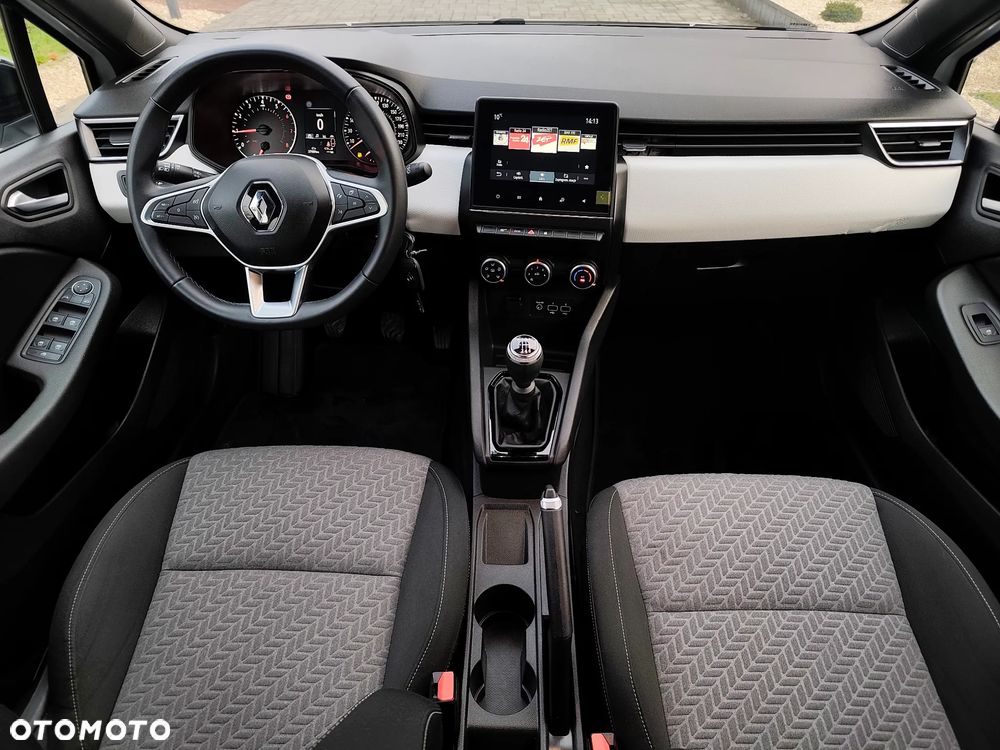 Renault Clio TCe 90 EVOLUTION - 22