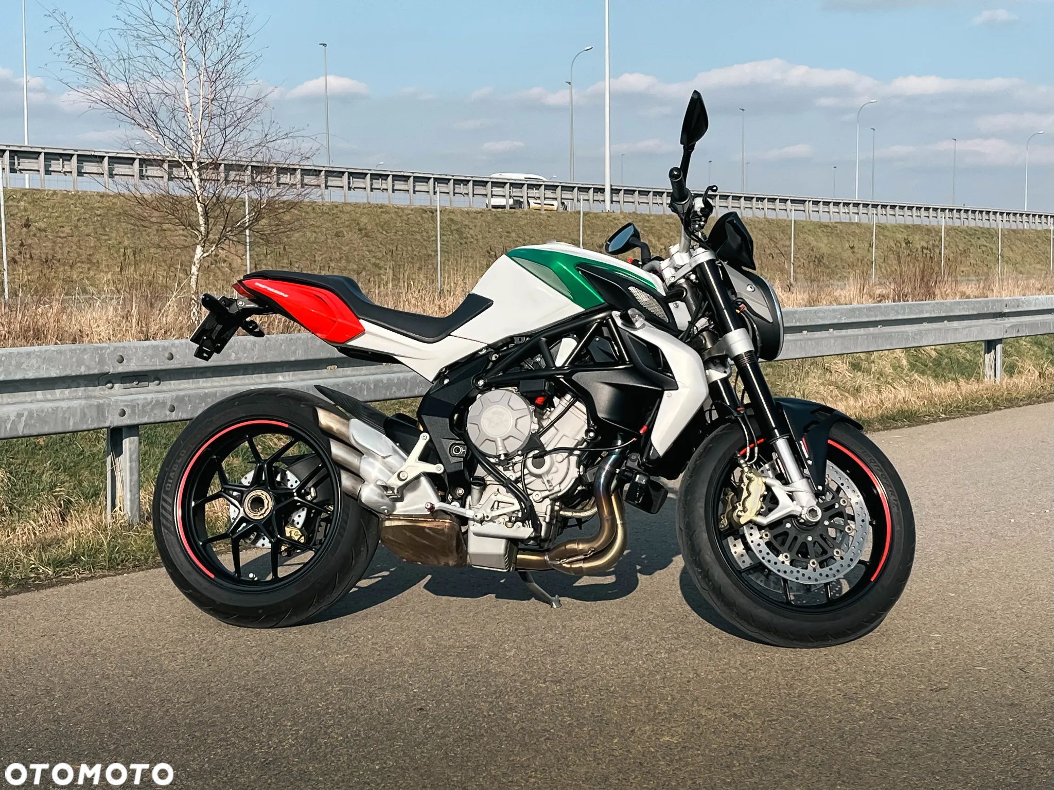 MV AGUSTA Brutale - 1