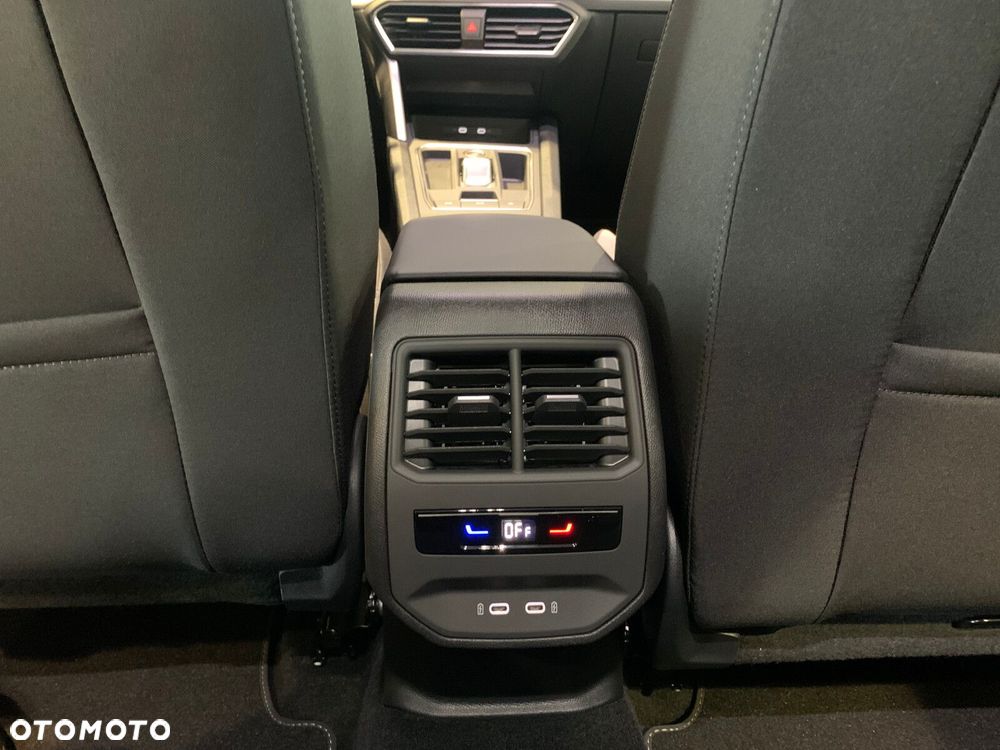 Seat Leon Sportstourer 1.5 eTSI Style DSG - 22