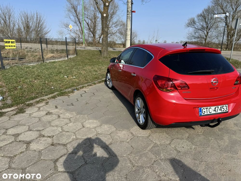 Opel Astra 1.7 CDTI Cosmo - 6