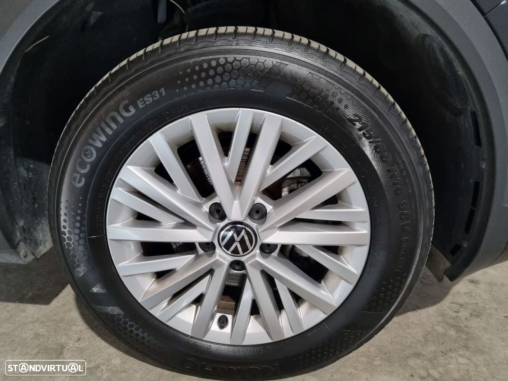 VW T-Roc 1.0 TSI Urban - 15