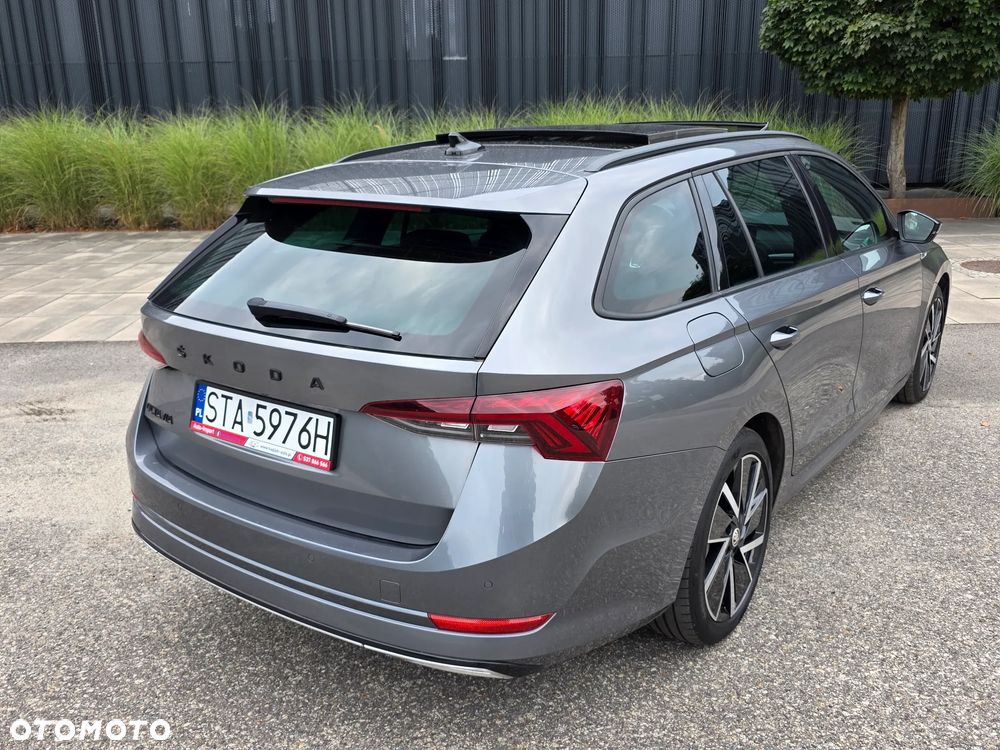 Skoda Octavia 2.0 TDI DSG Sportline - 14